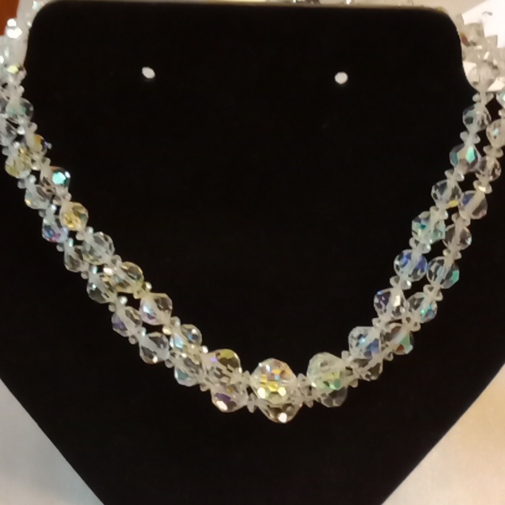 Lovely Vintage Faceted Bead Necklace #703